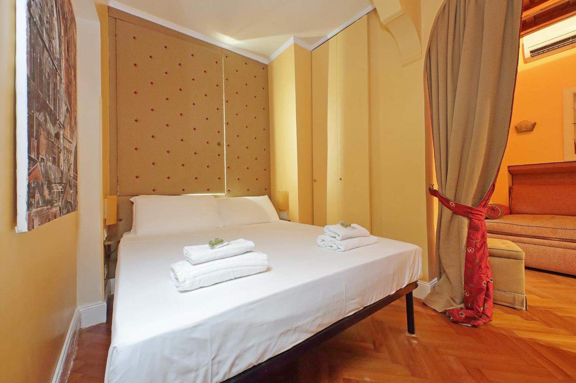 Pantheon Luxury Apartment Рим Экстерьер фото