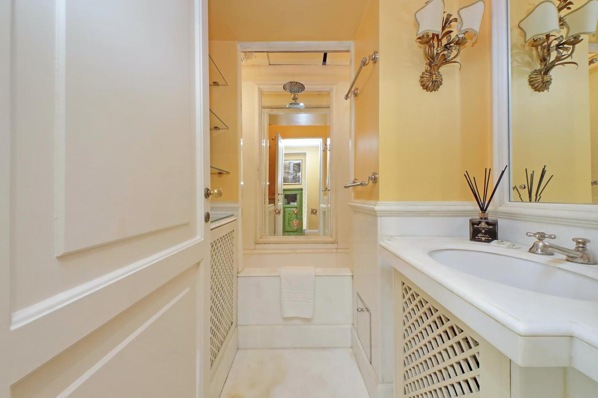 Pantheon Luxury Apartment Рим Экстерьер фото